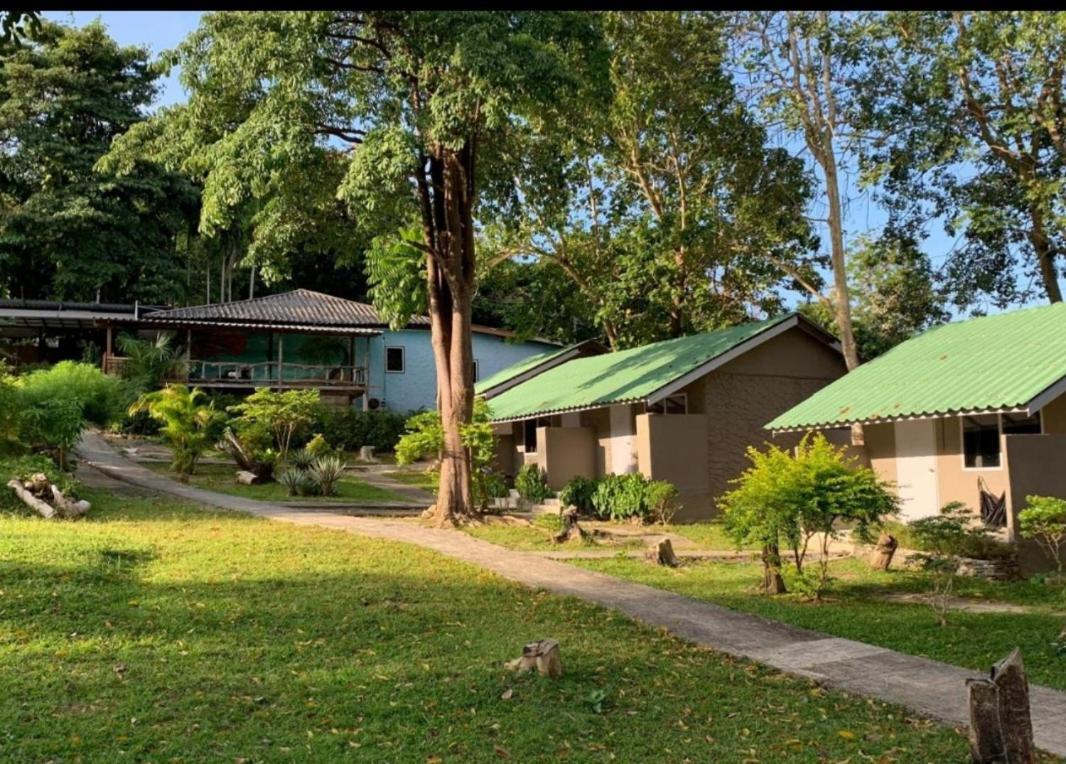 Tempat peranginan Siam Flora *